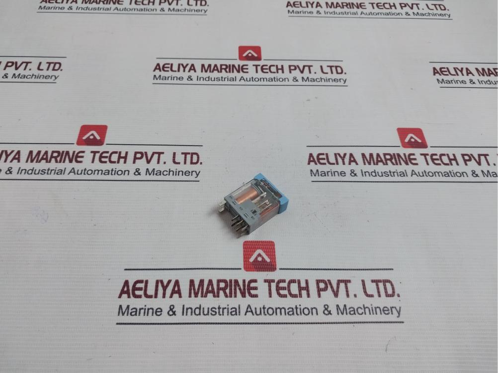 Lot Of 2X Paramount P2-fpzi Plug In Relay Dc 24V