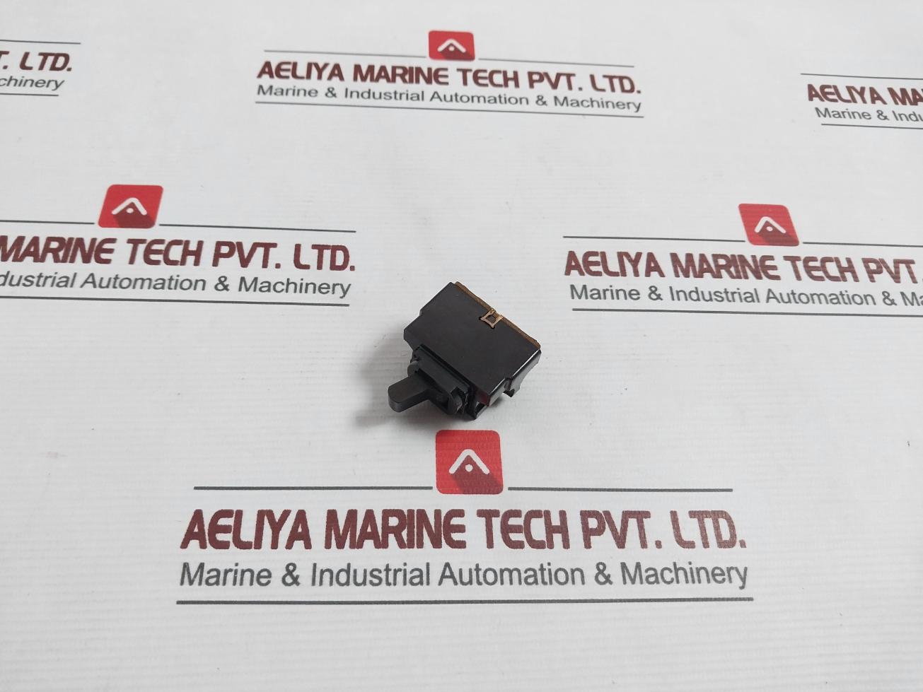 Lot Of 2X Pass & Seymour 1312 Double Pole Tumbler Switch