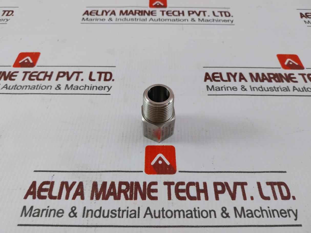 Lot Of 2X Rosemount 00444-0282 Hydraulic Adapter Fitting M20 1/2-14A Npt