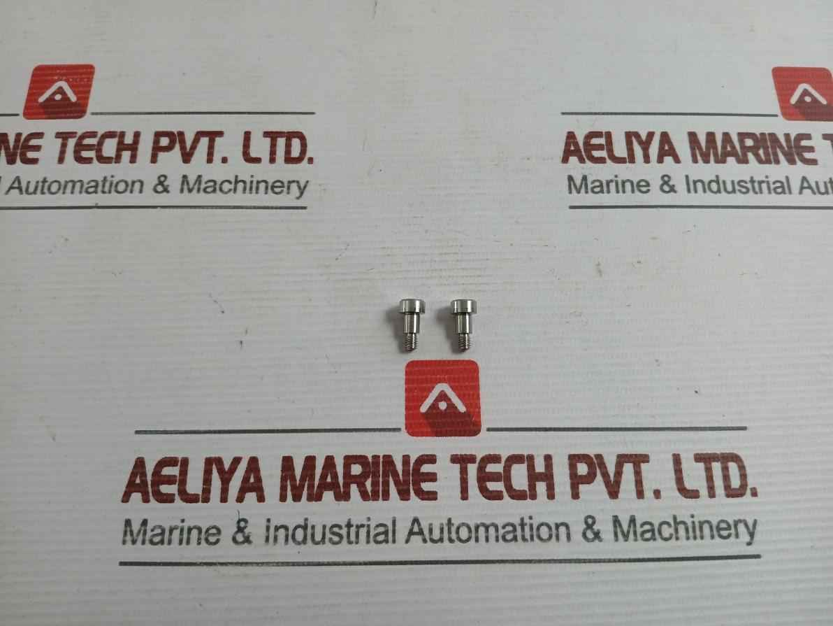 Lot Of 2X Shoulder Screw M4 X 6 Waters