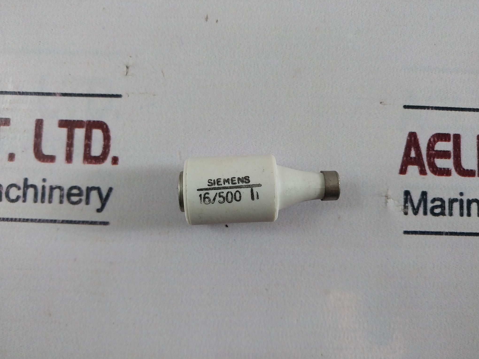 Lot of 2X SIEMENS 16/500 Bottle Fuse