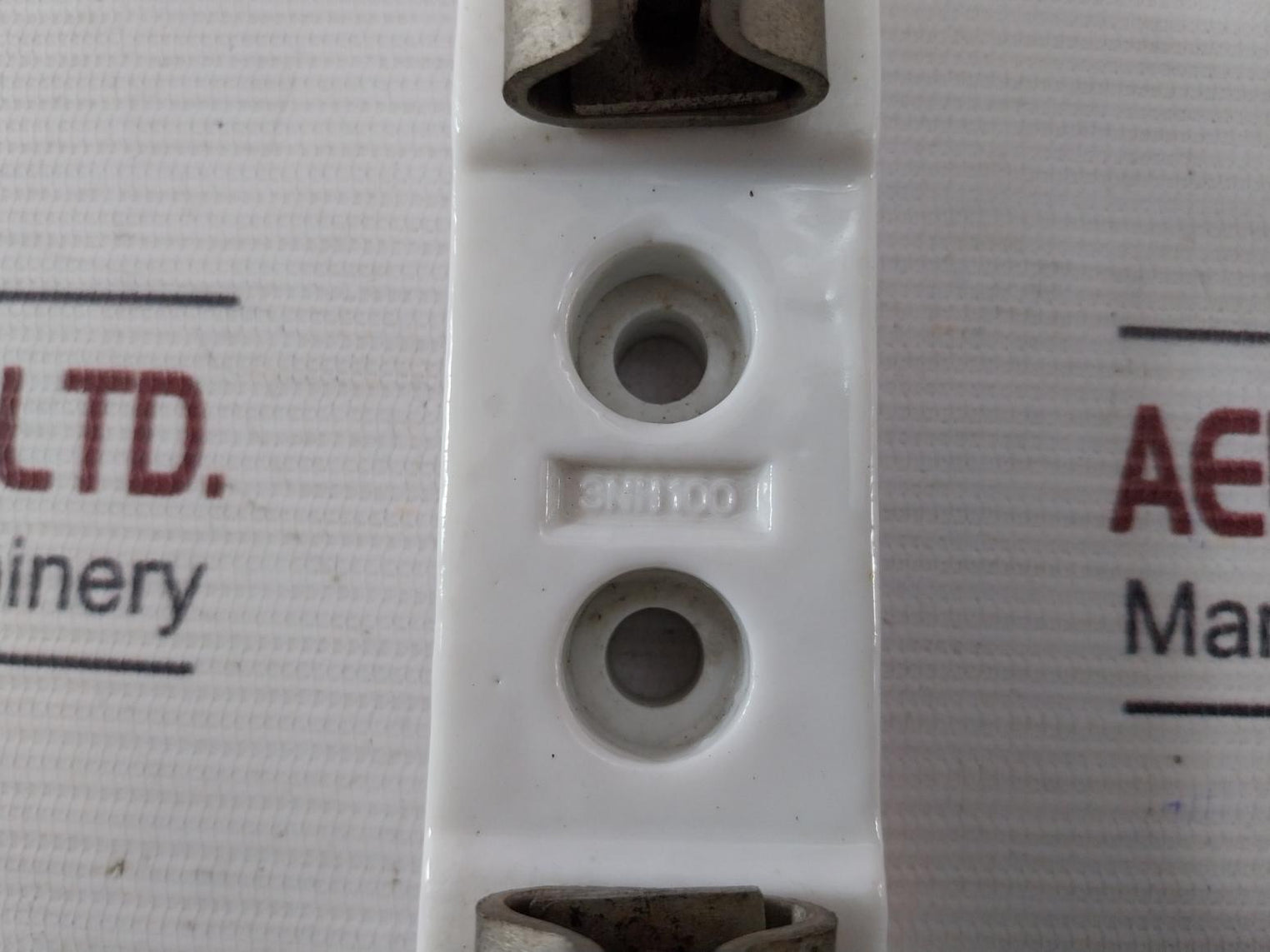 Lot Of 2X Siemens 3Na1 021 Fuse W/ Base Holder 500V 100A00/Gl 3Nh100