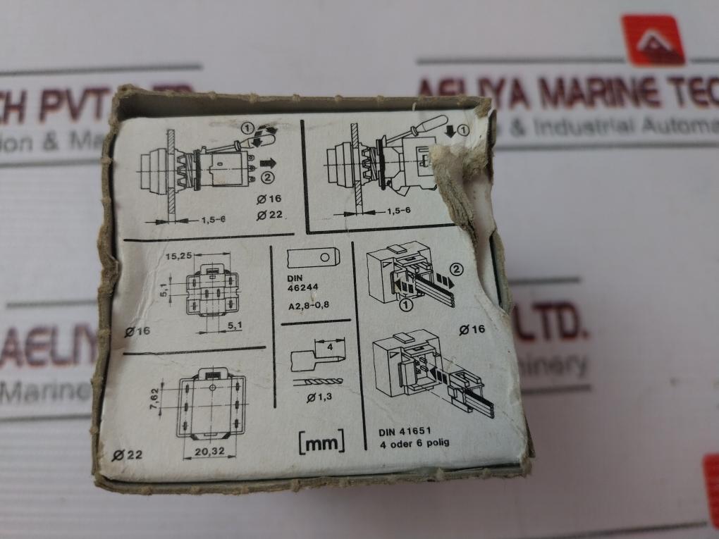 Lot of 2X SQUARE D D1V2G Pilot Light Bezel