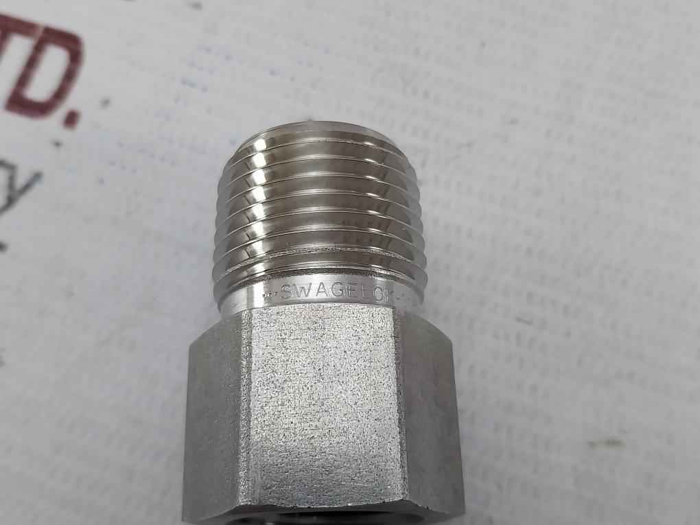 Lot Of 2X Swagelok 316 L29 Tube Adapter Wcr-480-30