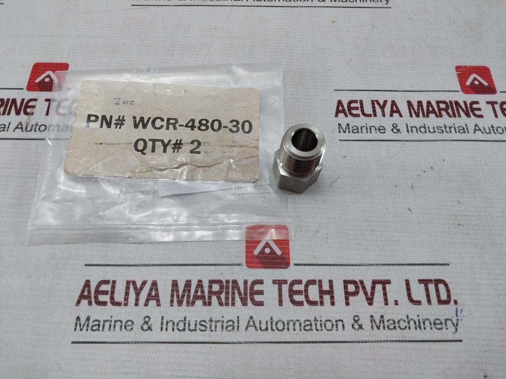 Lot of 2X SWAGELOK 316 L29 Tube Adapter WCR-480-30