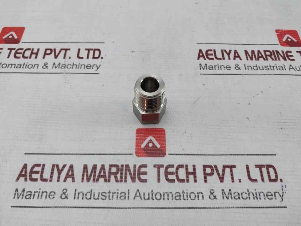 Lot Of 2X Swagelok 316 L29 Tube Adapter Wcr-480-30