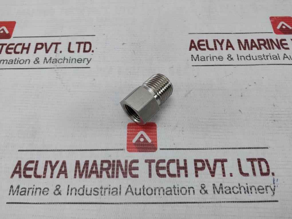 Lot Of 2X Swagelok 316 L29 Tube Adapter Wcr-480-30