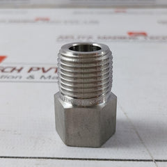 Lot Of 2X SWAGELOK 316 VNK Straight Male NPT Connection Tube Fitting WCR-480-30
