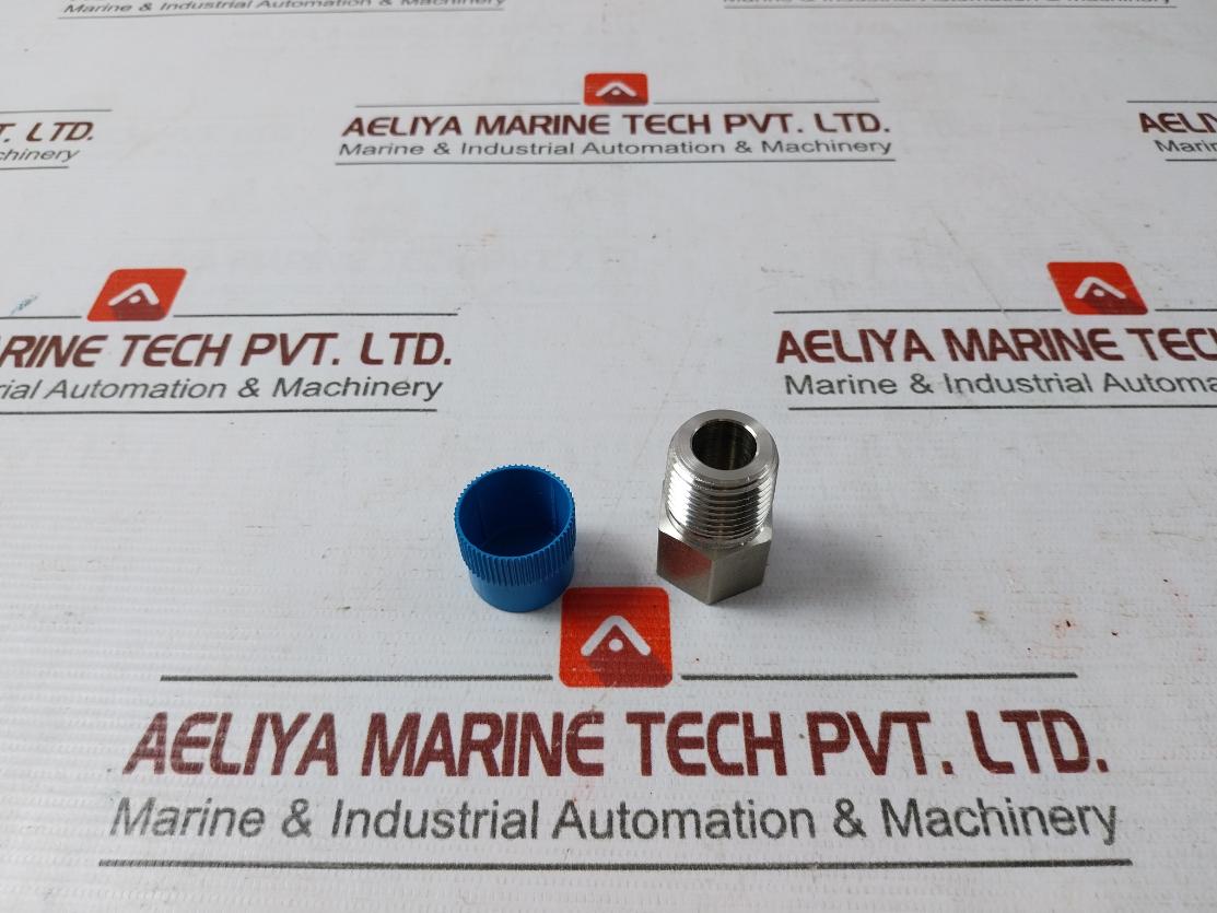 Lot Of 2X SWAGELOK 316 XZL Hydraulic Adapter Fitting WCR-480-30 30163581