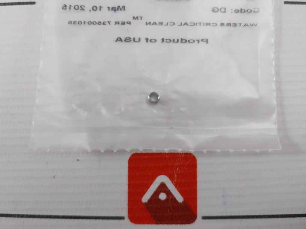 Lot Of 2X Waters Lock Ring Ferrule 600000657