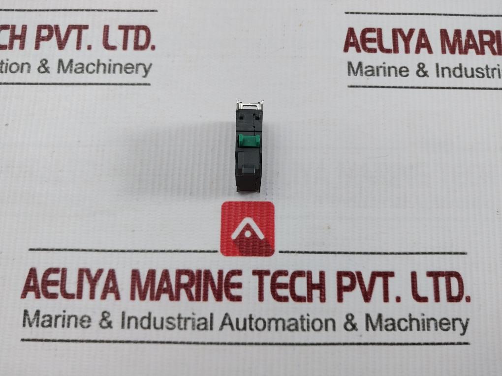Lot Of 2X Xider Single Contact Block 240V 6A Part No Zbe-101