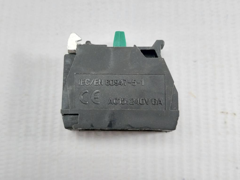Lot Of 2X Xider Single Contact Block 240V 6A Part No Zbe-101