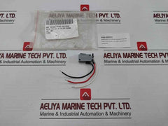 Lot Of 2X Yamatake-honeywell V-5211E-043 Microswitch For Anti-surge System 11A 2