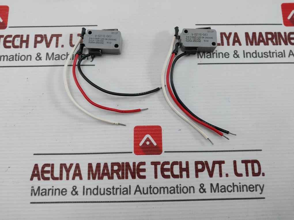 Lot Of 2X Yamatake-honeywell V-5211E-043 Microswitch For Anti-surge System 11A 2