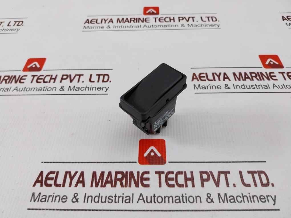 Lot Of 2x Carling Technologies Vj8as004-6zz00-000 Heat Level Switch Rocker 3-way