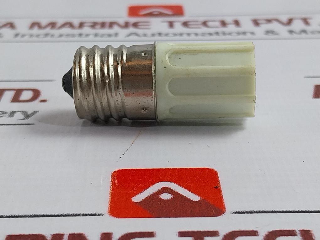 Lot Of 2x Fg-1e 10-30w Bulb Starter