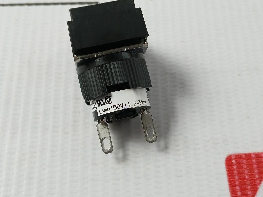 Lot Of 2X Fuji Electric Indicator Pilot Light 150V/1.2W Max Ah164-zt