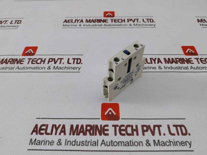 Lot Of 2x Larsen Toubro Mnx-a4 Auxiliary Add On Contact Block 10a 415v