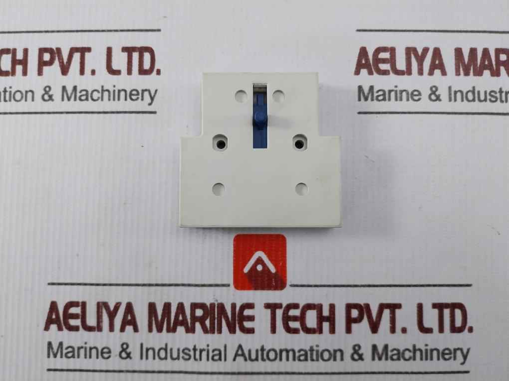 Lot Of 2x Larsen Toubro Mnx-a4 Auxiliary Add On Contact Block 10a 415v
