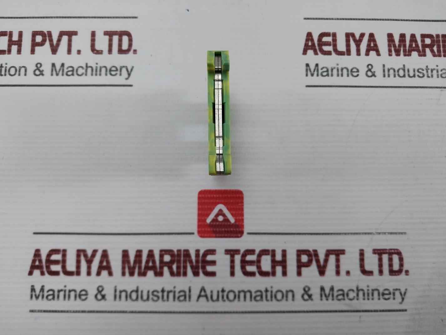 Lot Of 34X Phoenix Contact Protective Conductor Terminal Block Ut 6-pe