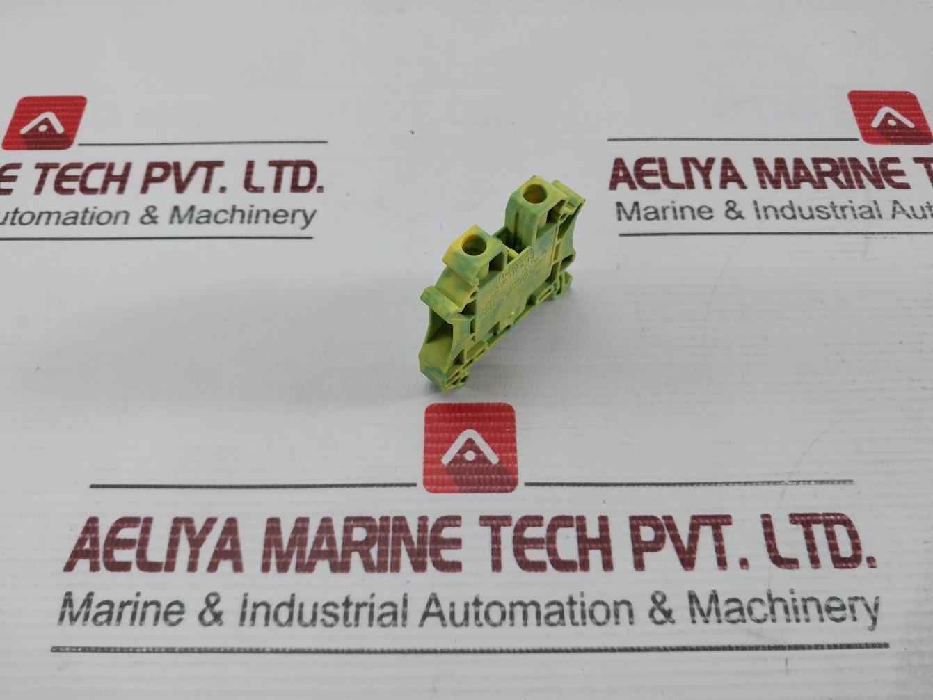 Lot Of 34X Phoenix Contact Protective Conductor Terminal Block Ut 6-pe