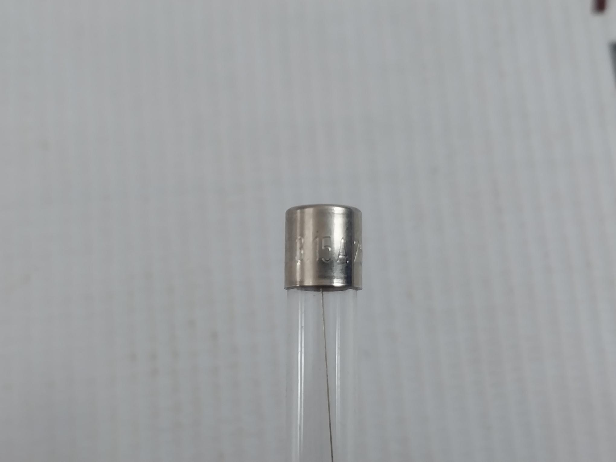 Lot of 37X F3. 15A 250V Glass Tube Fuse