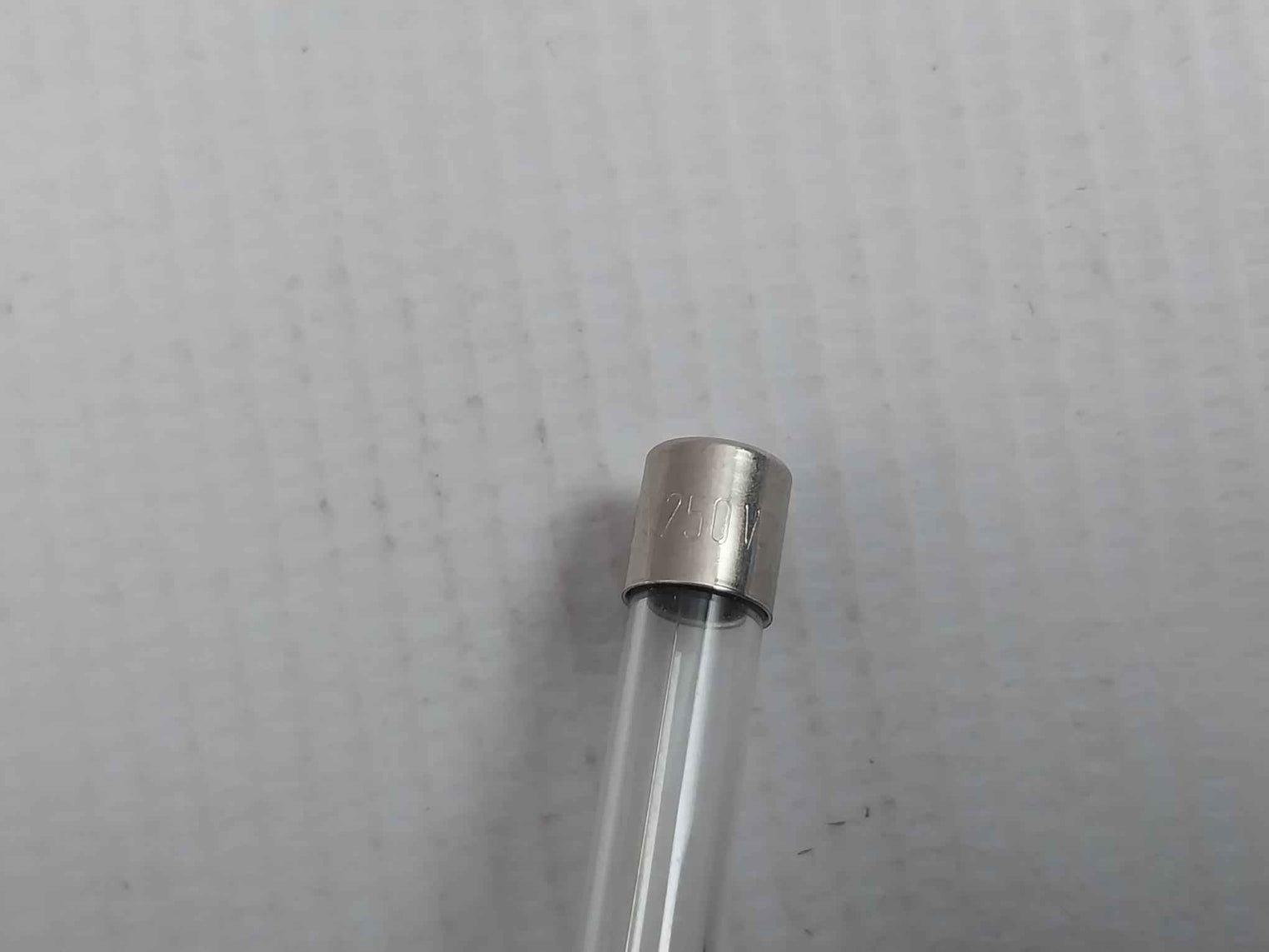 Lot Of 37x F3. 15a 250v Glass Tube Fuse