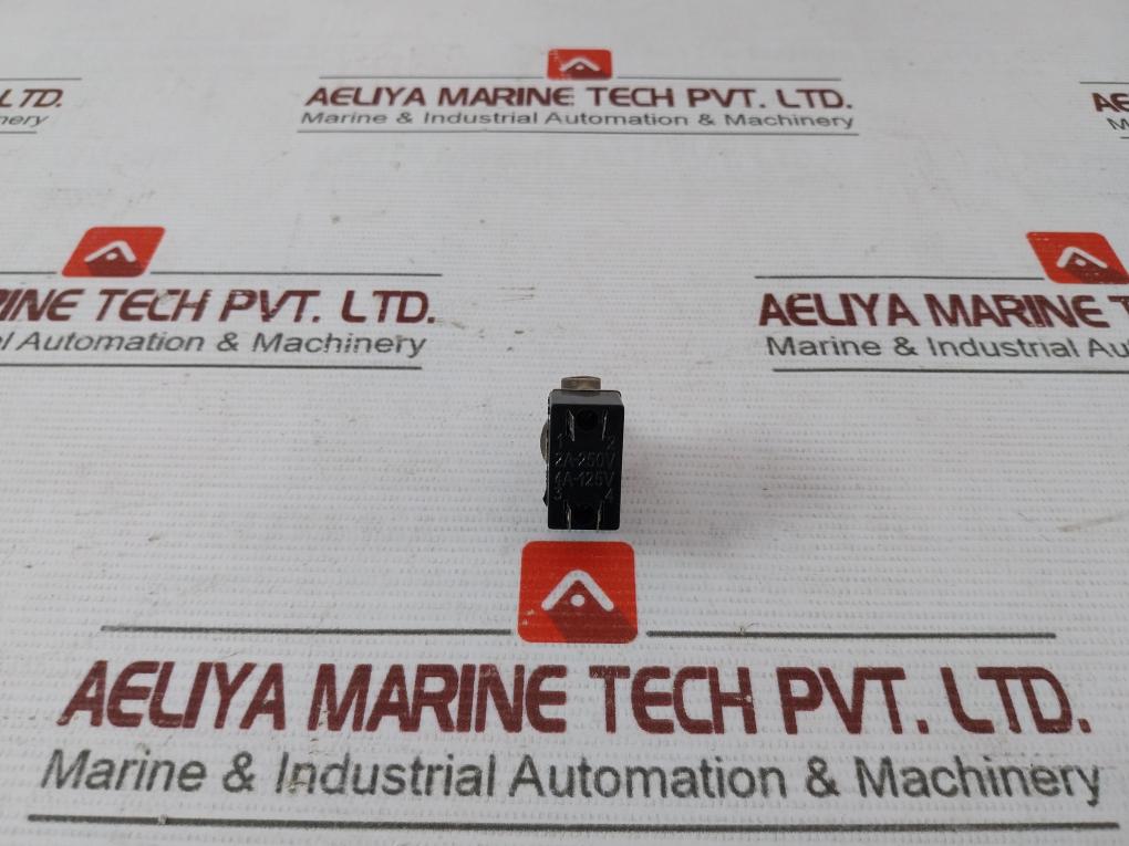 Lot Of 3X 2A-250V Toggle Switch 4A-125A