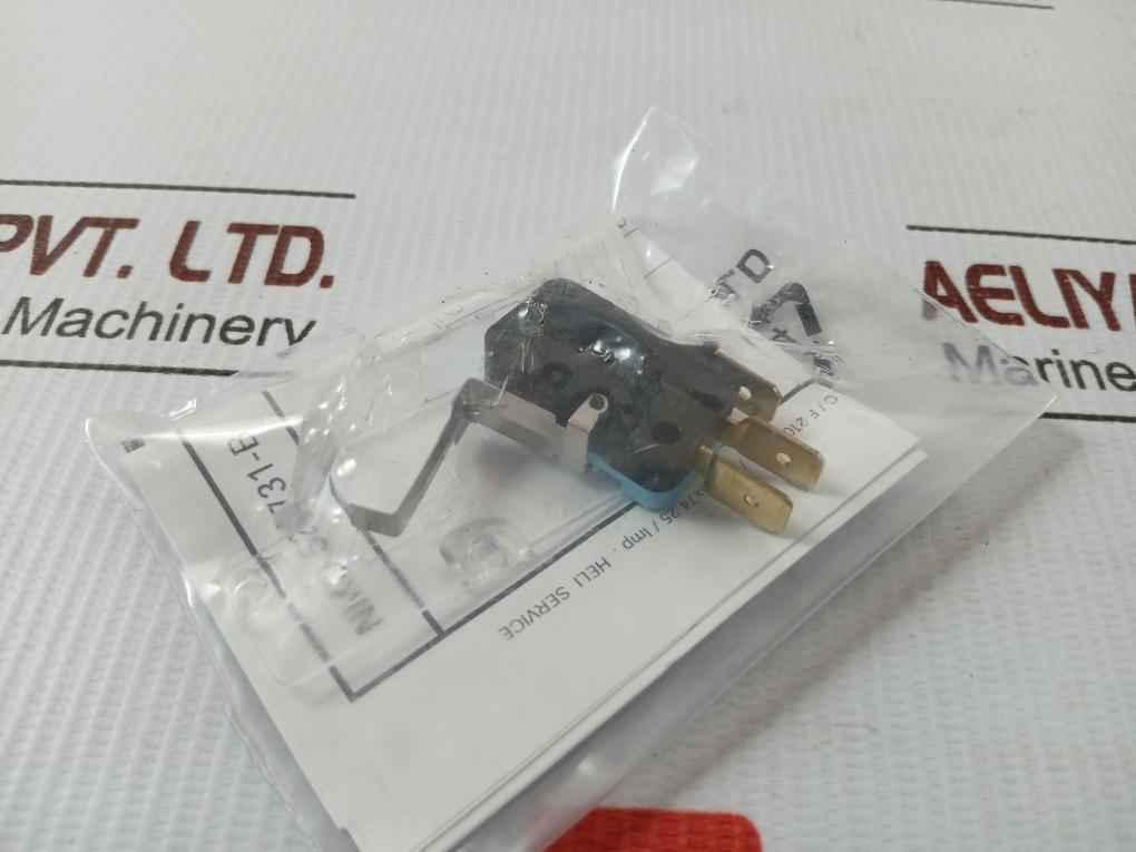 Lot Of 3X Crouzet Microswitch Ef831618