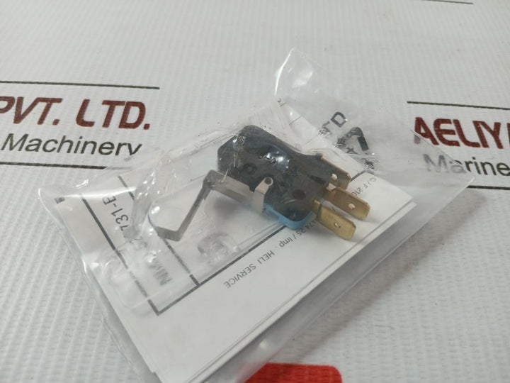 Lot Of 3X Crouzet Microswitch Ef831618