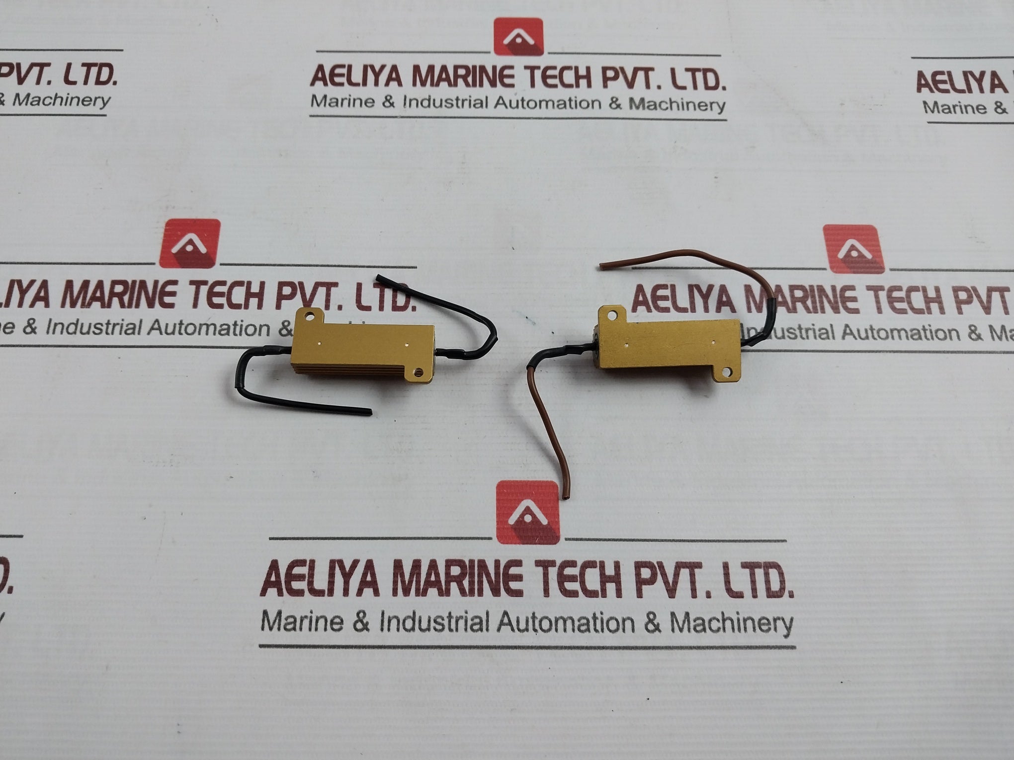 Lot of 3X DALE RH-50 Wire Wound Resistor 50W 82 OHM 1%