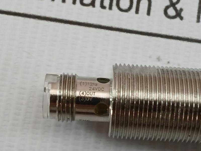 Lot Of 3X E2A-m18Ks08-m1-b1 Omron Inductive Sensor