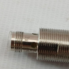 Lot Of 3X E2A-m18Ks08-m1-b1 Omron Inductive Sensor