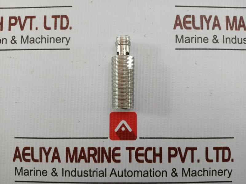 Lot Of 3X E2A-m18Ks08-m1-b1 Omron Inductive Sensor