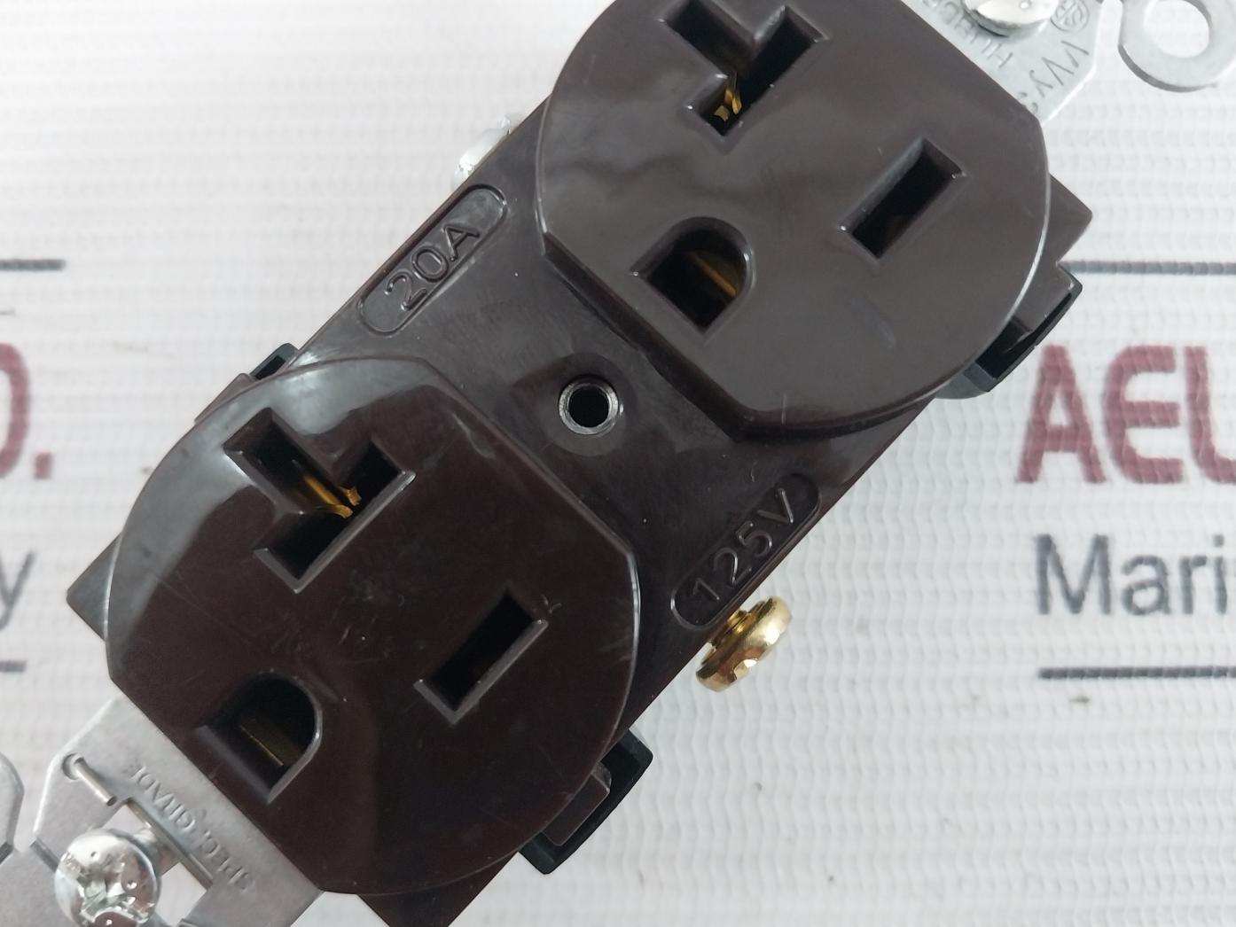 Lot of 3X HUBBELL Duplex Receptacle 20A 125V