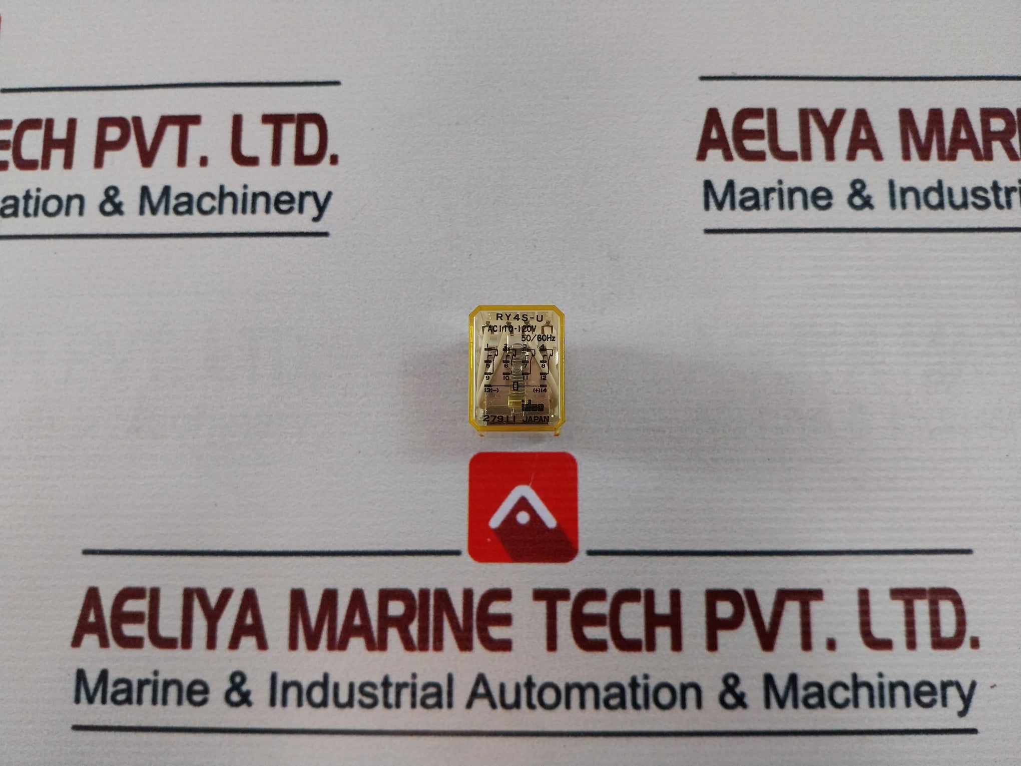 Lot of 3X Idec Ry4s-u Relay AC 110-120V 50/60HZ IEC 255-0-20