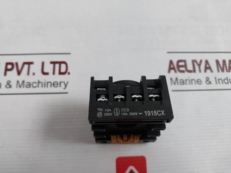 Lot Of 3X Omron Pf113A-e Socket Din Rail Surface Mounting 10A 250V 1918Cx