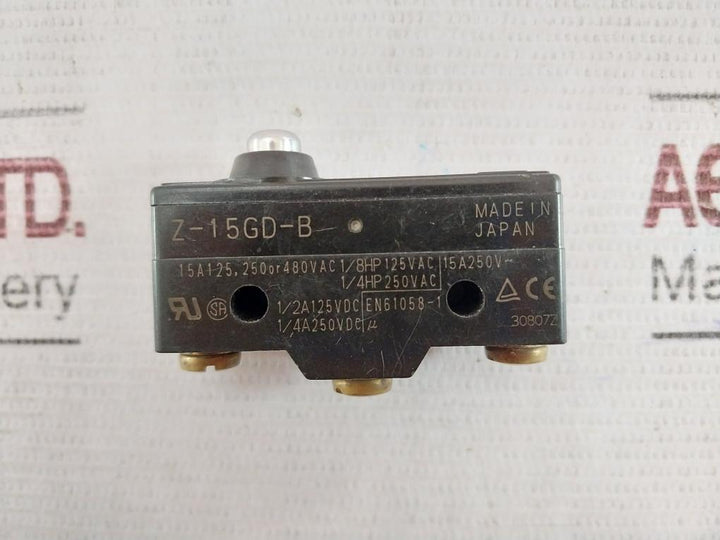 Lot of 3X Omron Z-15GD-B General-purpose Basic Switch 15A 125, 250/480VAC