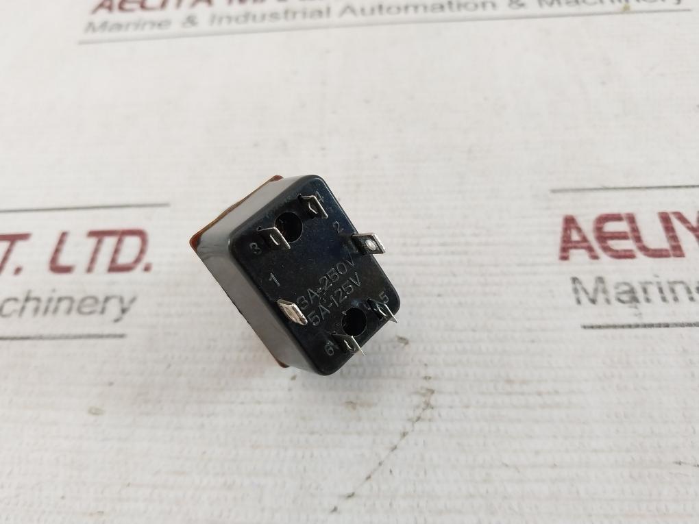 Lot of 3X ON-OFF Toggle Switch 3A 250V 5A 125V