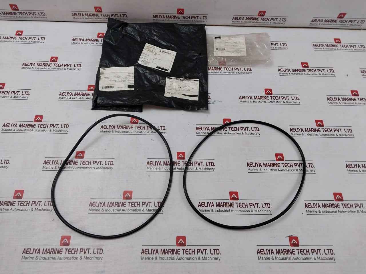 Lot Of 3X Parker N0552 2-452 Anel O Bop O-ring For Spare Part Assy 28-15 Rev F2