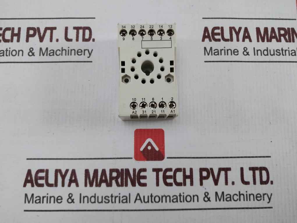 Lot Of 3X Relequick Smb30D11T Standard Base Short Terminal Relay 10A/300V