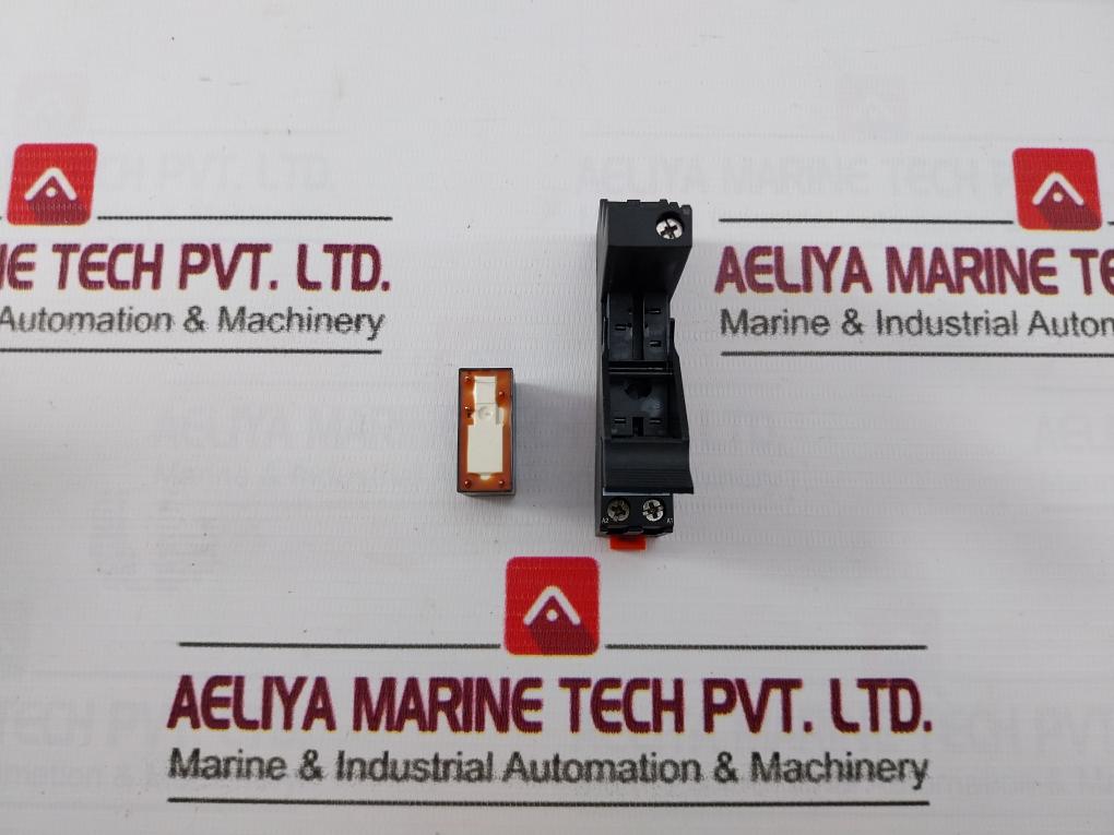 Lot of 3X Schneider Electric RSZE1S35M Harmony Relay 12A/250VAC