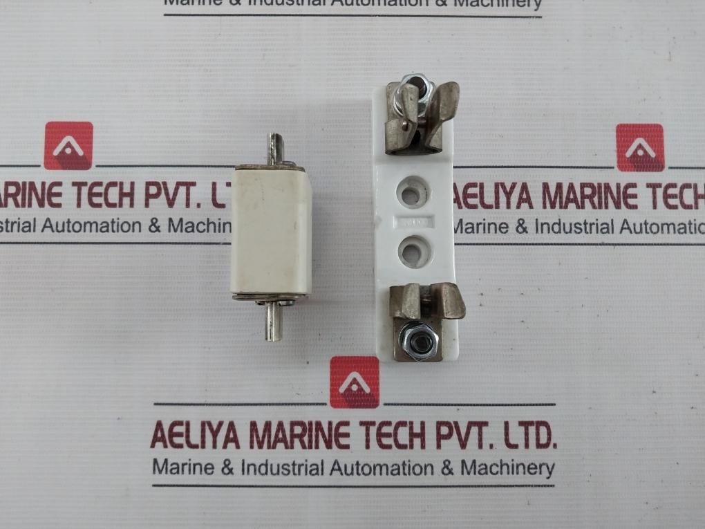 Lot of 3X SIEMENS 3NA1 021 Sitor Fuse Link With Blade Contact Base Holder
