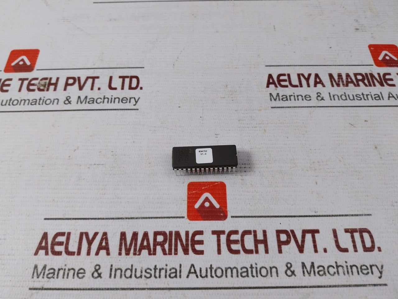 Lot Of 3X Stmicroelectronics M27C256B Integrated Circuit 834752