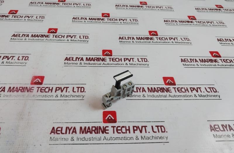 Lot Of 50X Elmex Scun End Clamp With Marking Label Holder