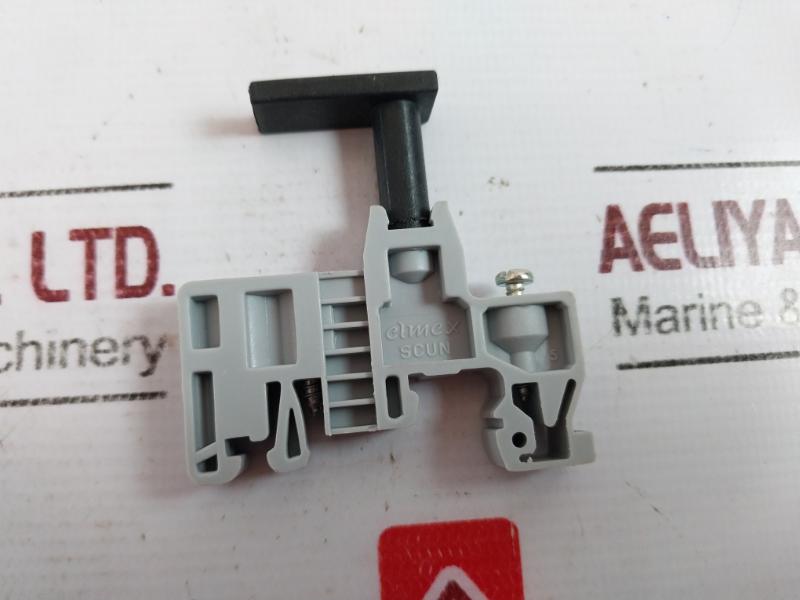 Lot Of 50X Elmex Scun End Clamp With Marking Label Holder