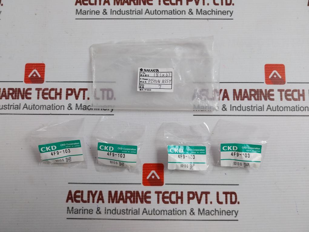 Lot Of 4X 4F9-103 Piston Assembly 18(A.B) Ckd