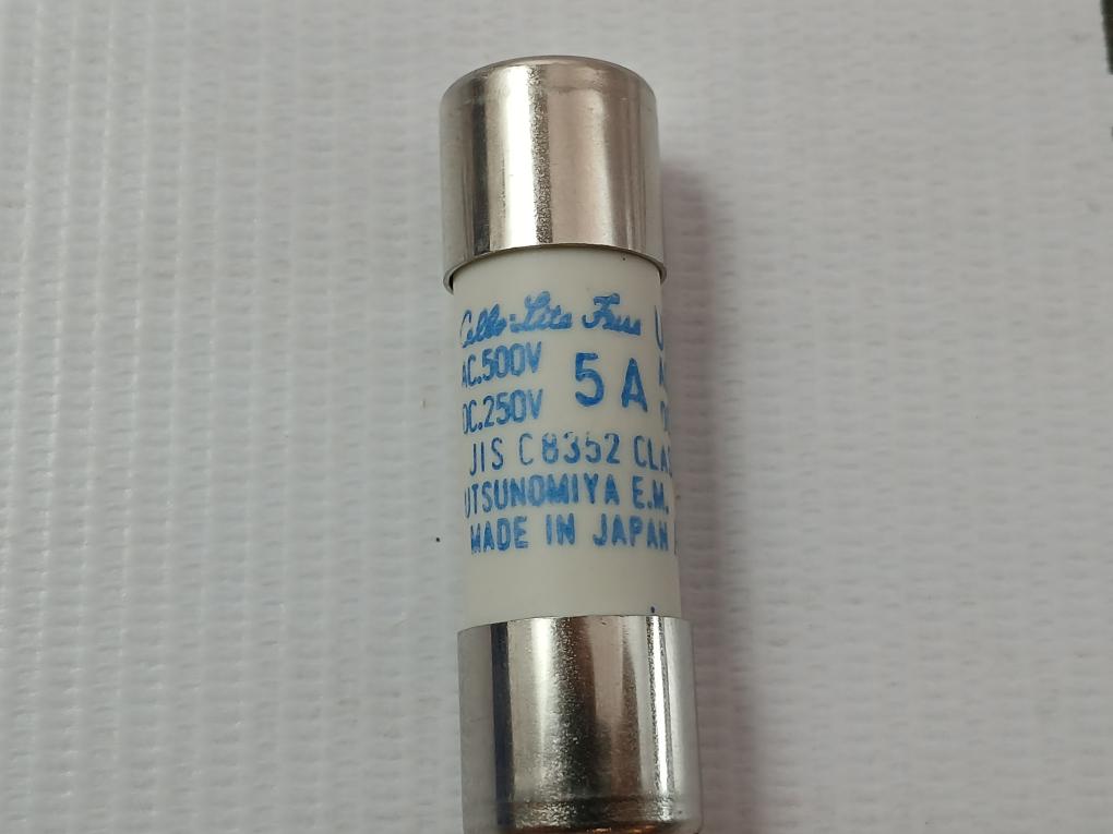 Lot Of 4X Cello-lite Fuse Uc1 Cartridge Fuse Ac.500A