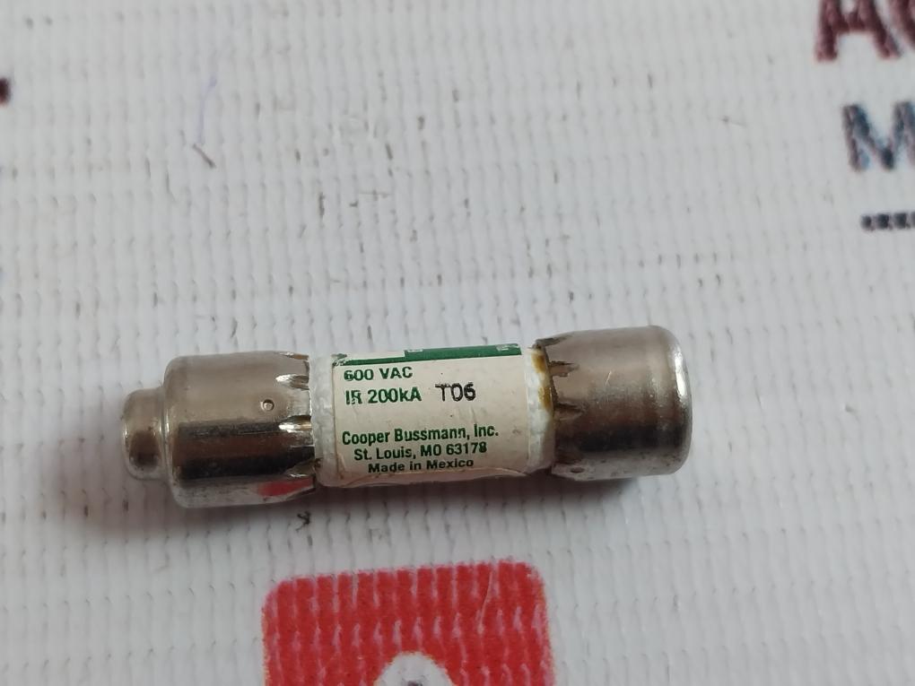 Lot of 4x Cooper Bussmann Fnq-r-3 Class CC Fuse 600vac