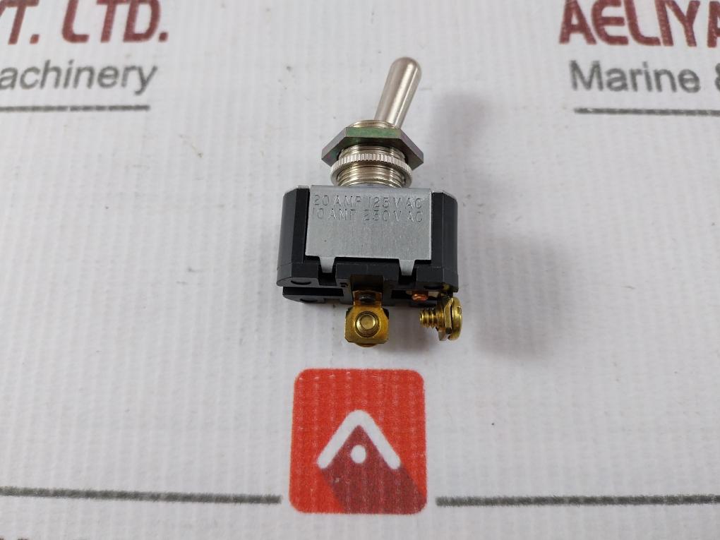 Lot of 4X EATON E10E120AS Single Power Toggle Switch 3/4 HP 250V AC